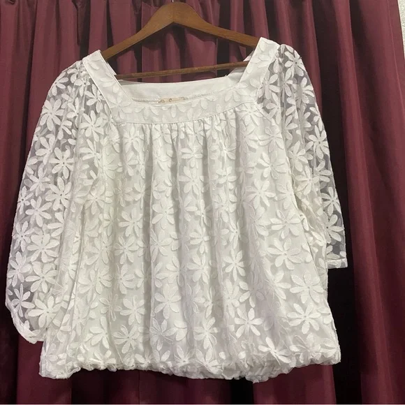 Ember lace shirt size large - Picture 4 of 8